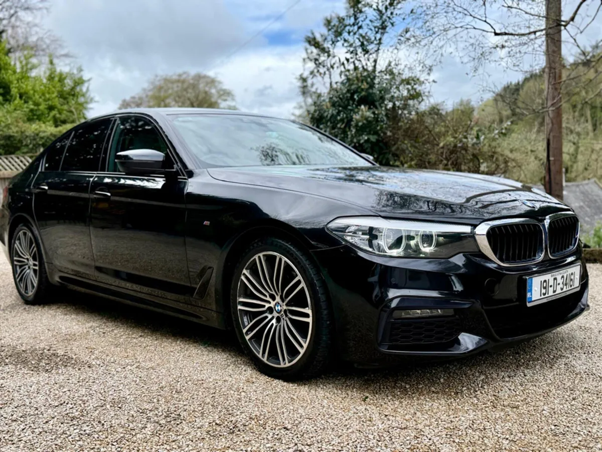 BMW 5-Series 520D XDRIVE M SPORT *F.BMW.S.H* - Image 1