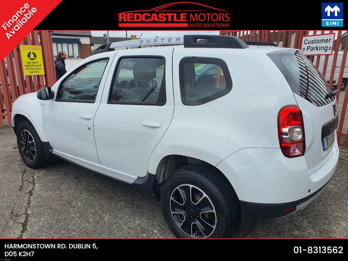 Dacia Duster PRESTIGE 1.5 DCI 110 4X 4DR - Image 2