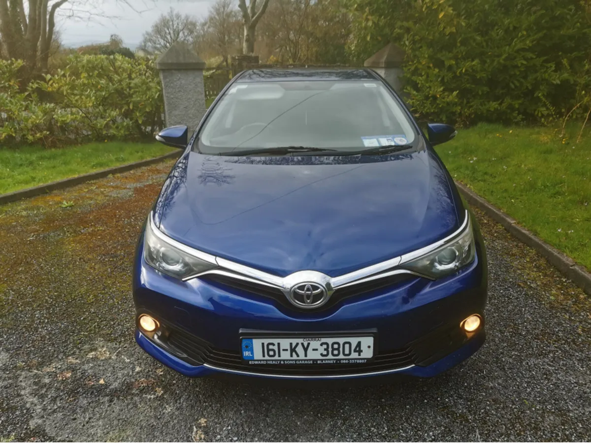Toyota Auris 1.6 D-4D BUSINESS EDITION TSS 110BHP - Image 2