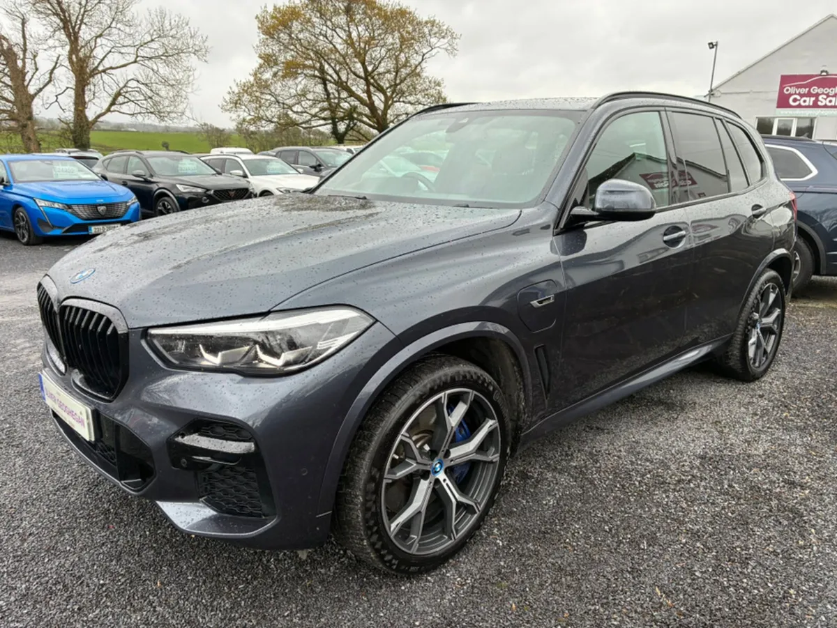 BMW X5 XDRIVE 45E M SPORT AUTO (LOW KLMS) - Image 4