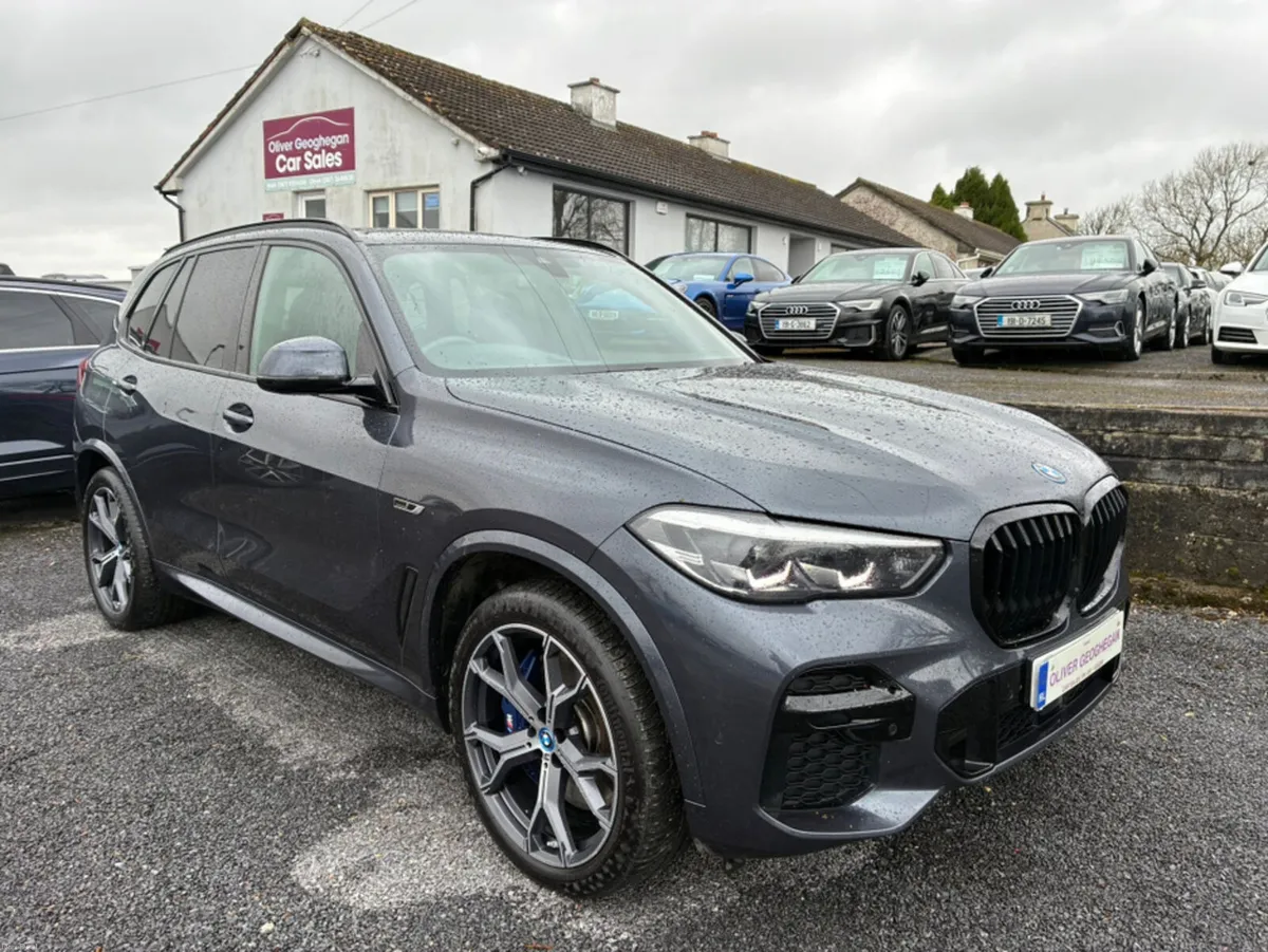 BMW X5 XDRIVE 45E M SPORT AUTO (LOW KLMS) - Image 1