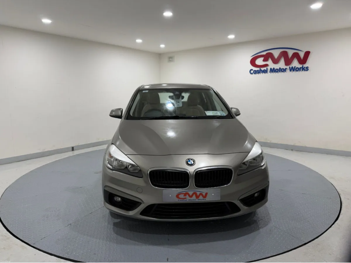 BMW 2-Series 218D SE  AUTO**FULL LEATHER**PAN ROOF - Image 2