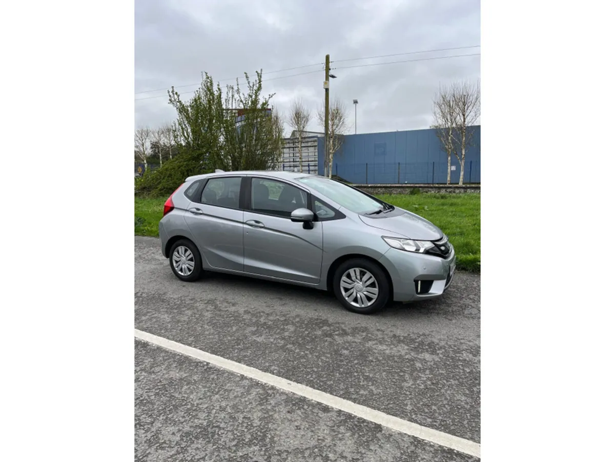 Honda Jazz 1.3 I VTEC SE 5DR - Image 3