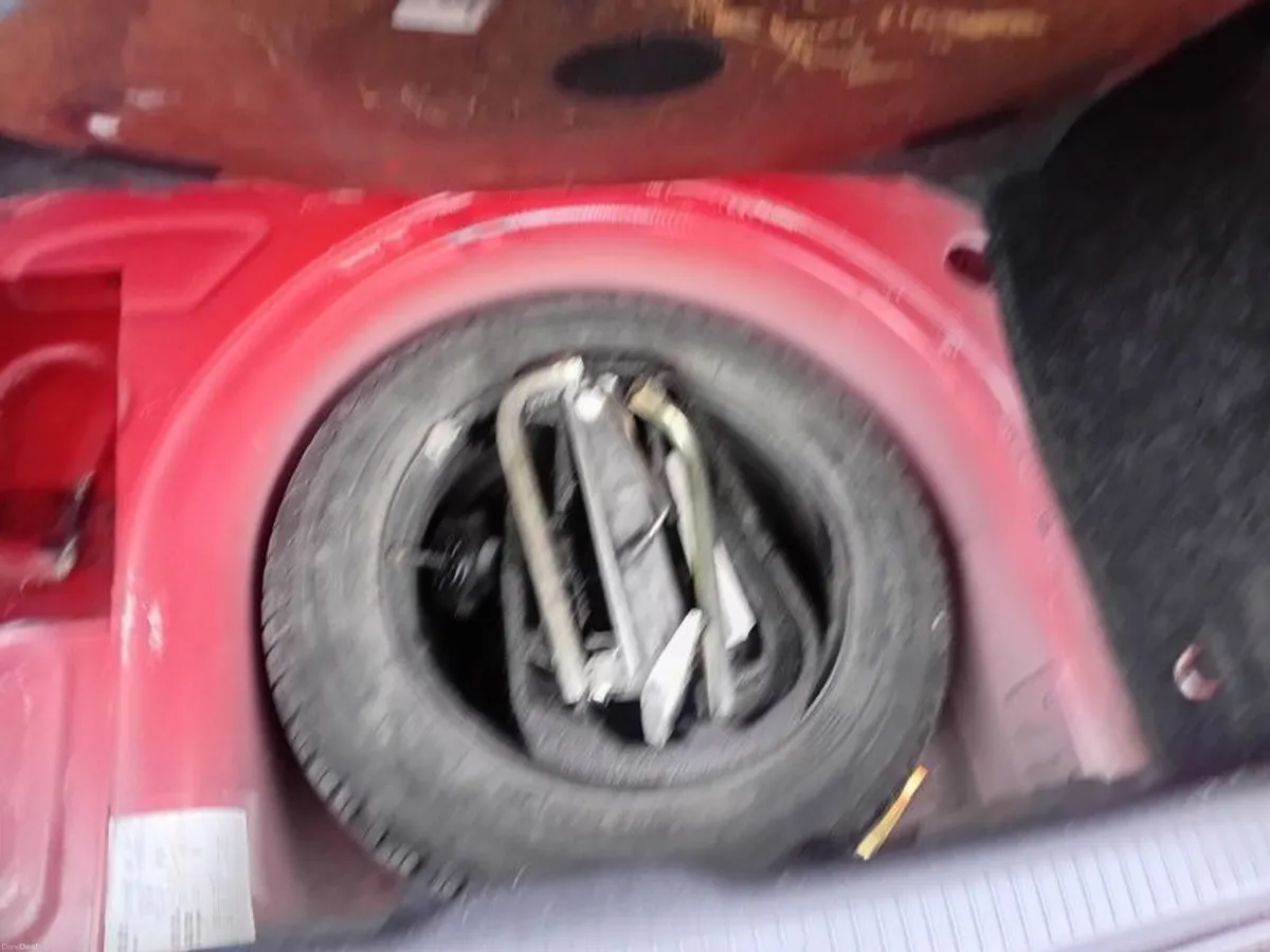 2008 Volkswagen Polo - Image 4