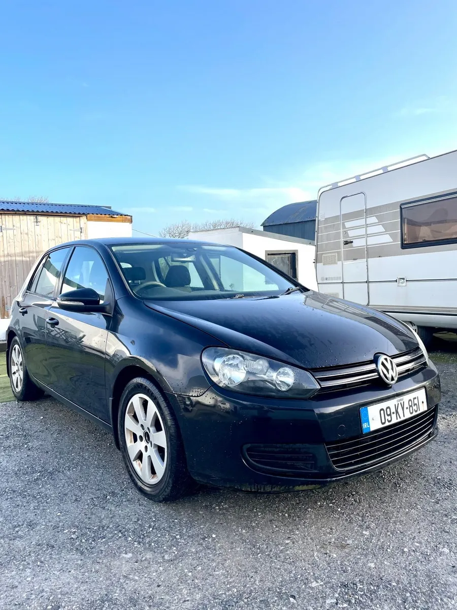 Volkswagen Golf 2009 - Image 1