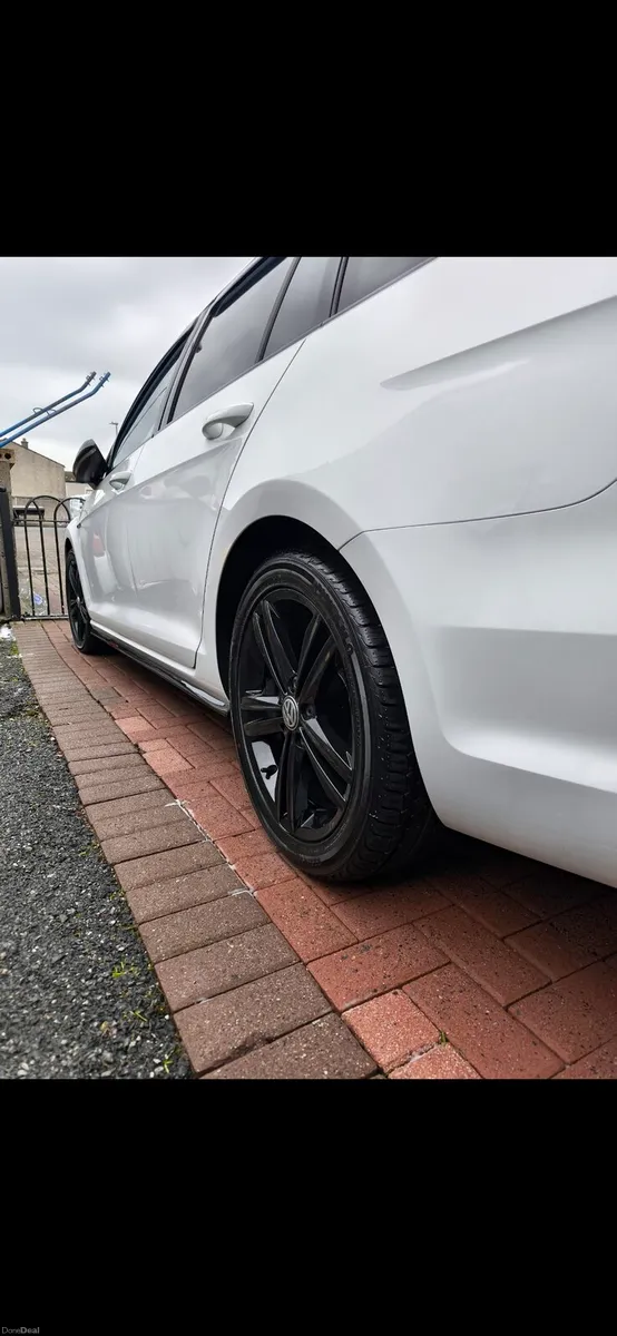 Vw golf estate - Image 4