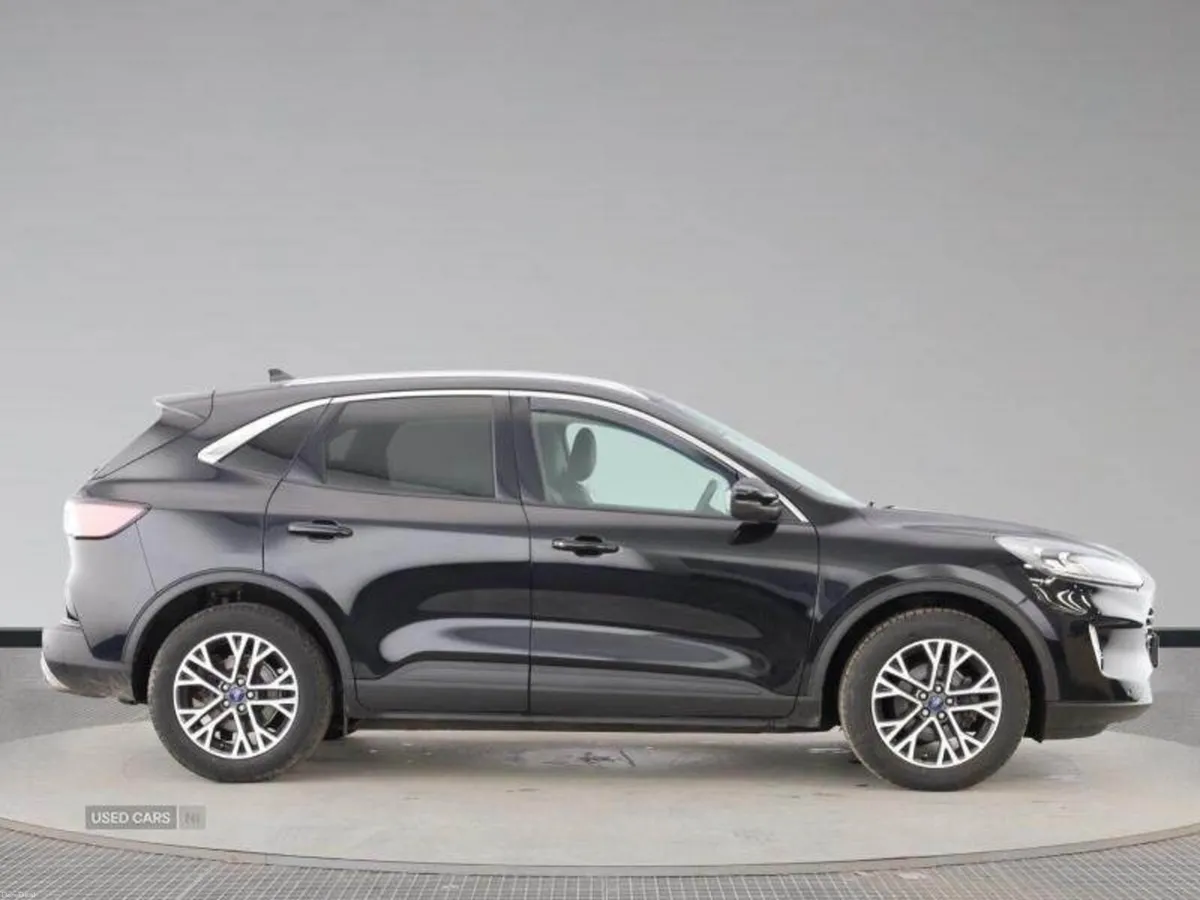 Ford Kuga DIESEL ESTATE - Image 2