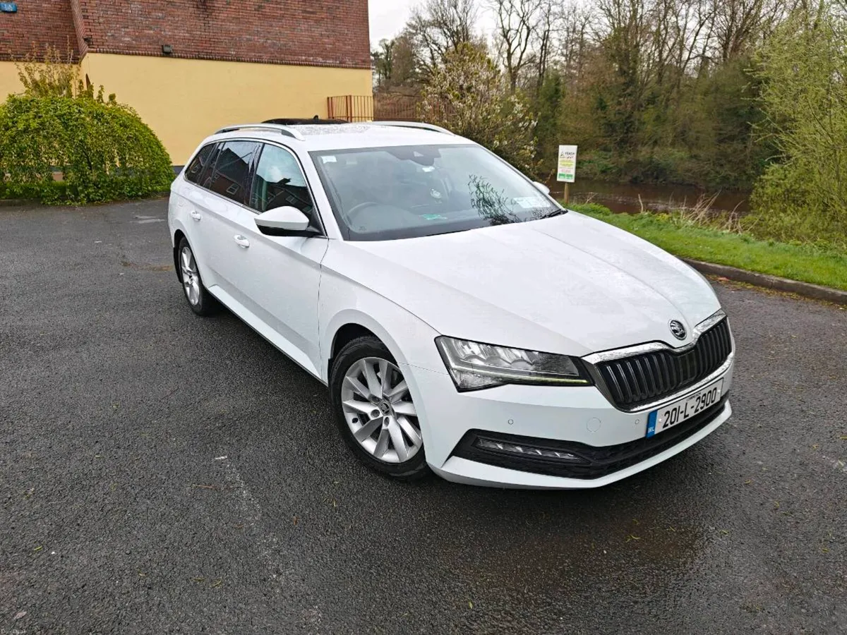 Skoda Superb Estate 2020 2L Diesel Automatic - Image 2