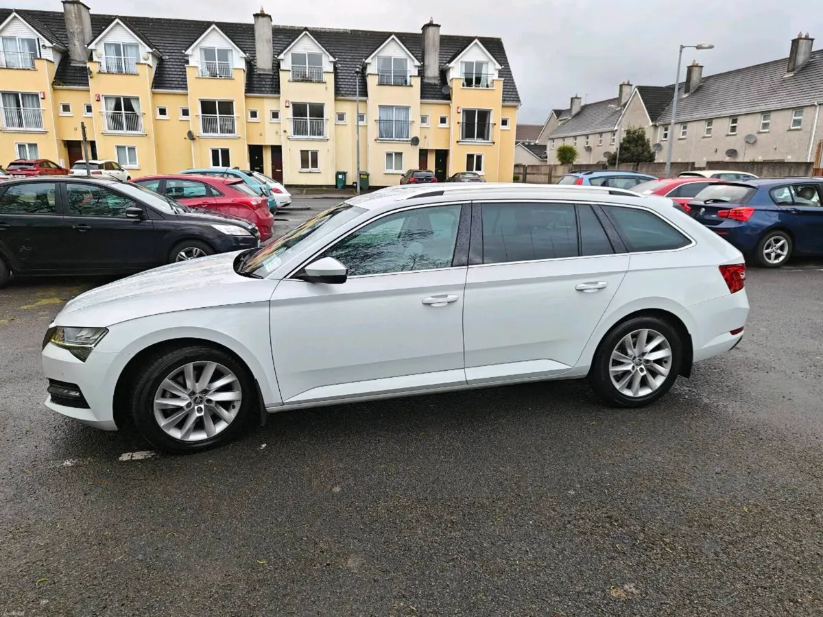 Skoda Superb Estate 2020 2L Diesel Automatic - Image 4