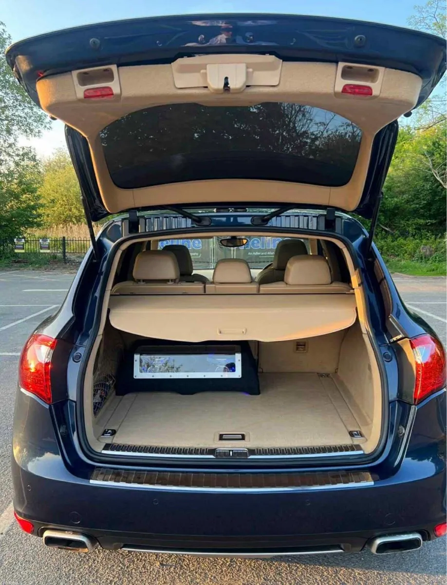 Porche Caynne - Image 2