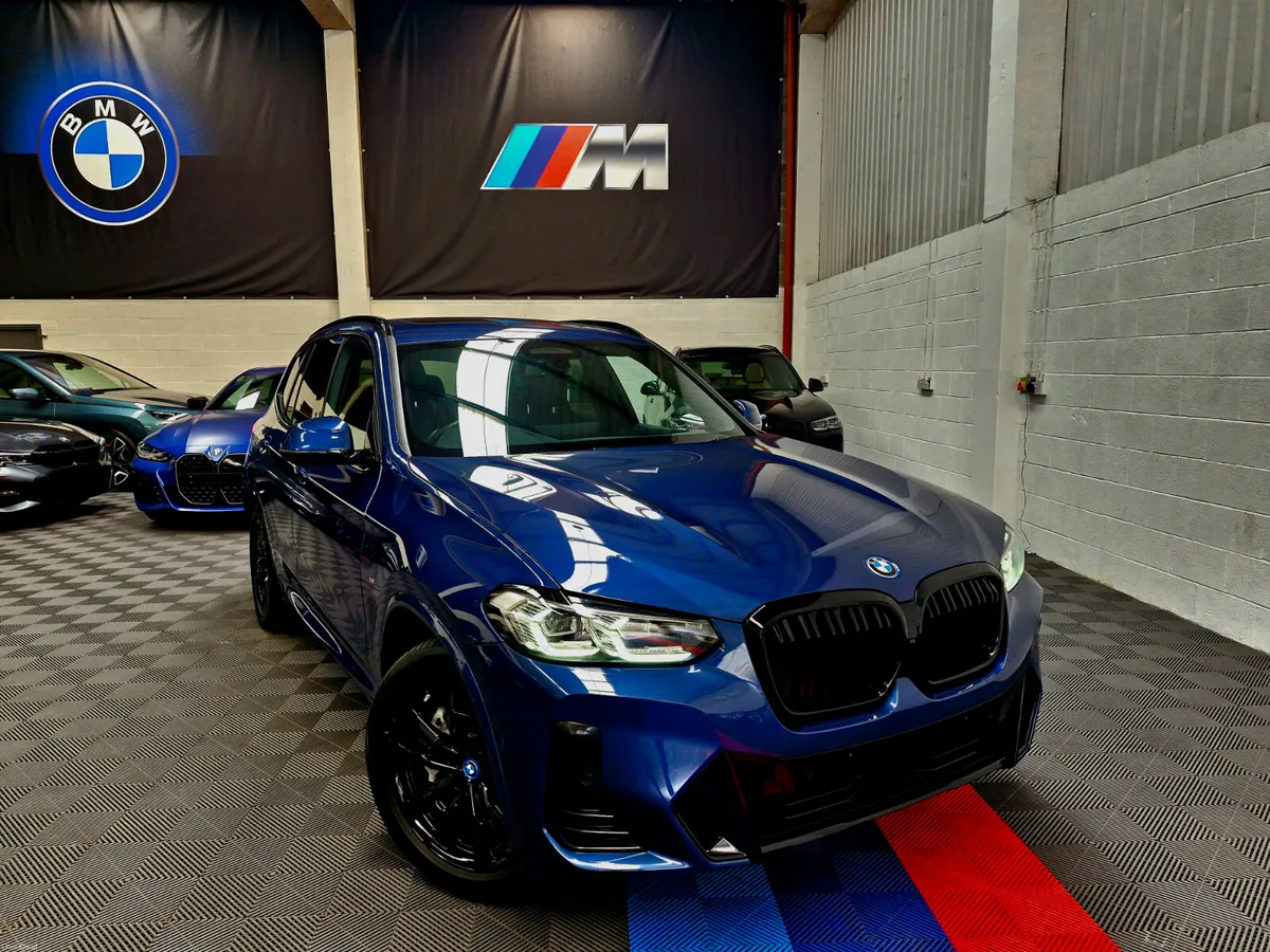 2023 iX3 M SPORT ( NEW MODEL ) PANORAMIC  SUNROOF - Image 4