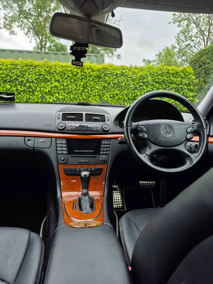 Mercedes E 200 kompressor - Image 3