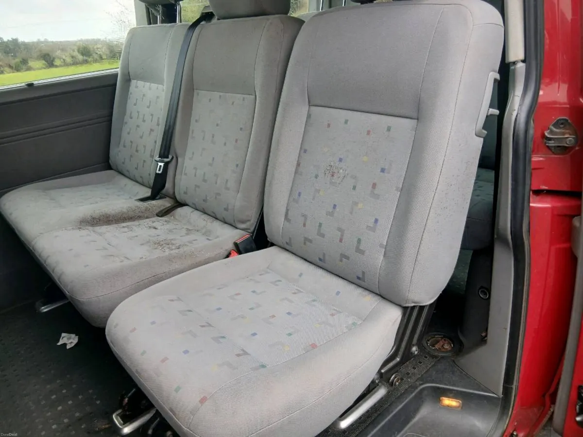 VOLKSWAGEN SHUTTLE SWB 77KW TDI 5SPEED 9-5 - Image 3