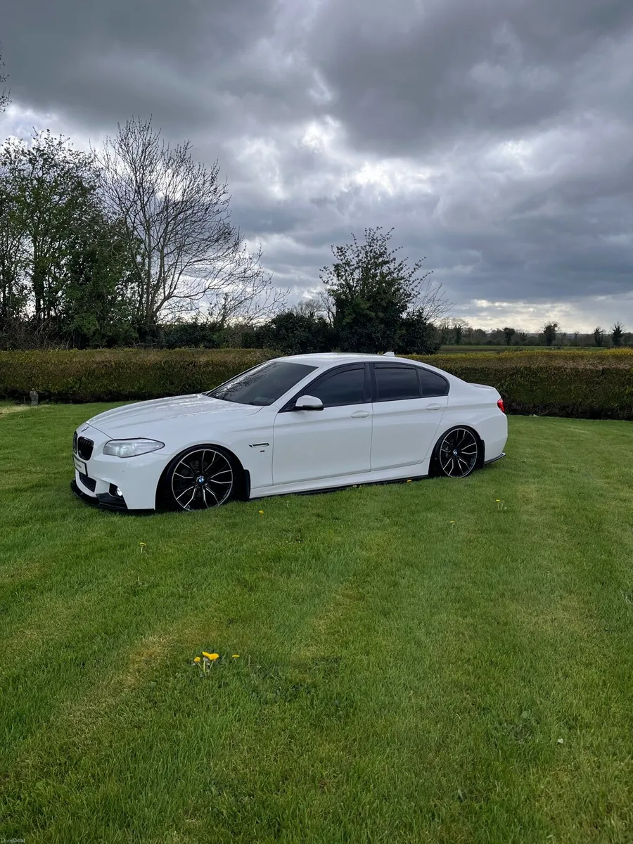 Bmw F10 520d Msport + - Image 3