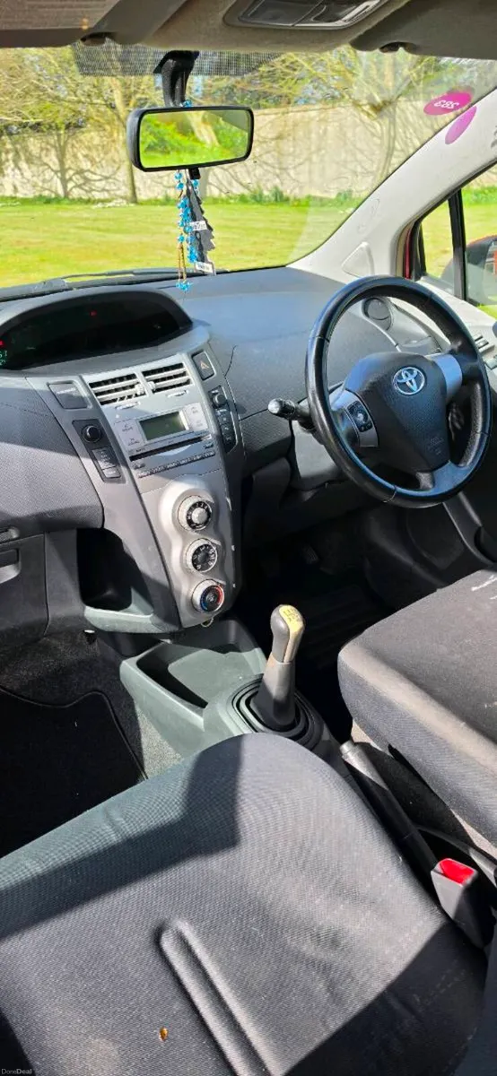 Toyato Yaris 2008 - Image 2