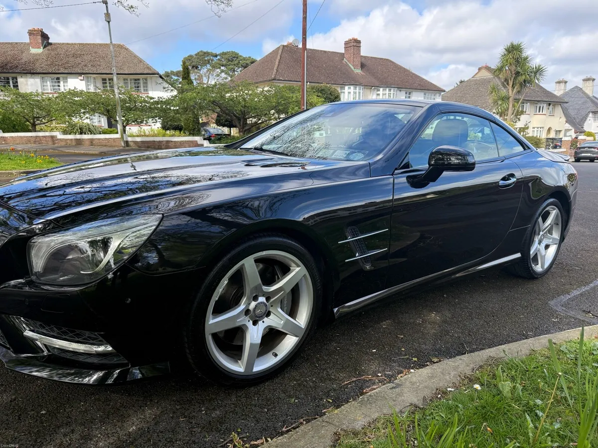 2015 Mercedes SL 400 AMG - Image 2