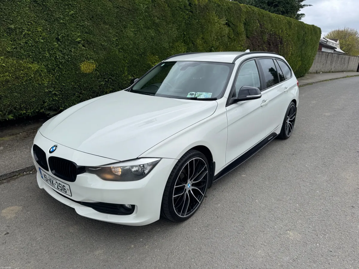 BMW 320d dynamics sport touring NCT 7/27 - Image 4