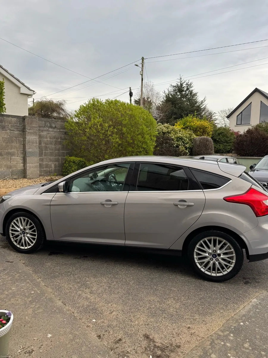 Ford Focus 2012 - Image 3