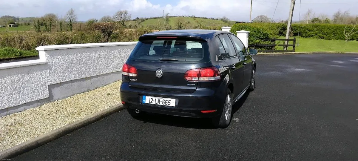 2012 vw golf - Image 2