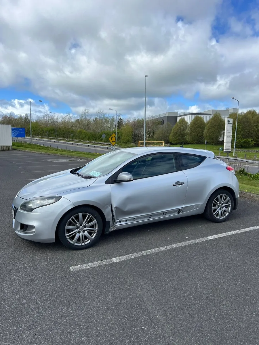 Renault Megane 2011 GT Line Automatic - Image 2