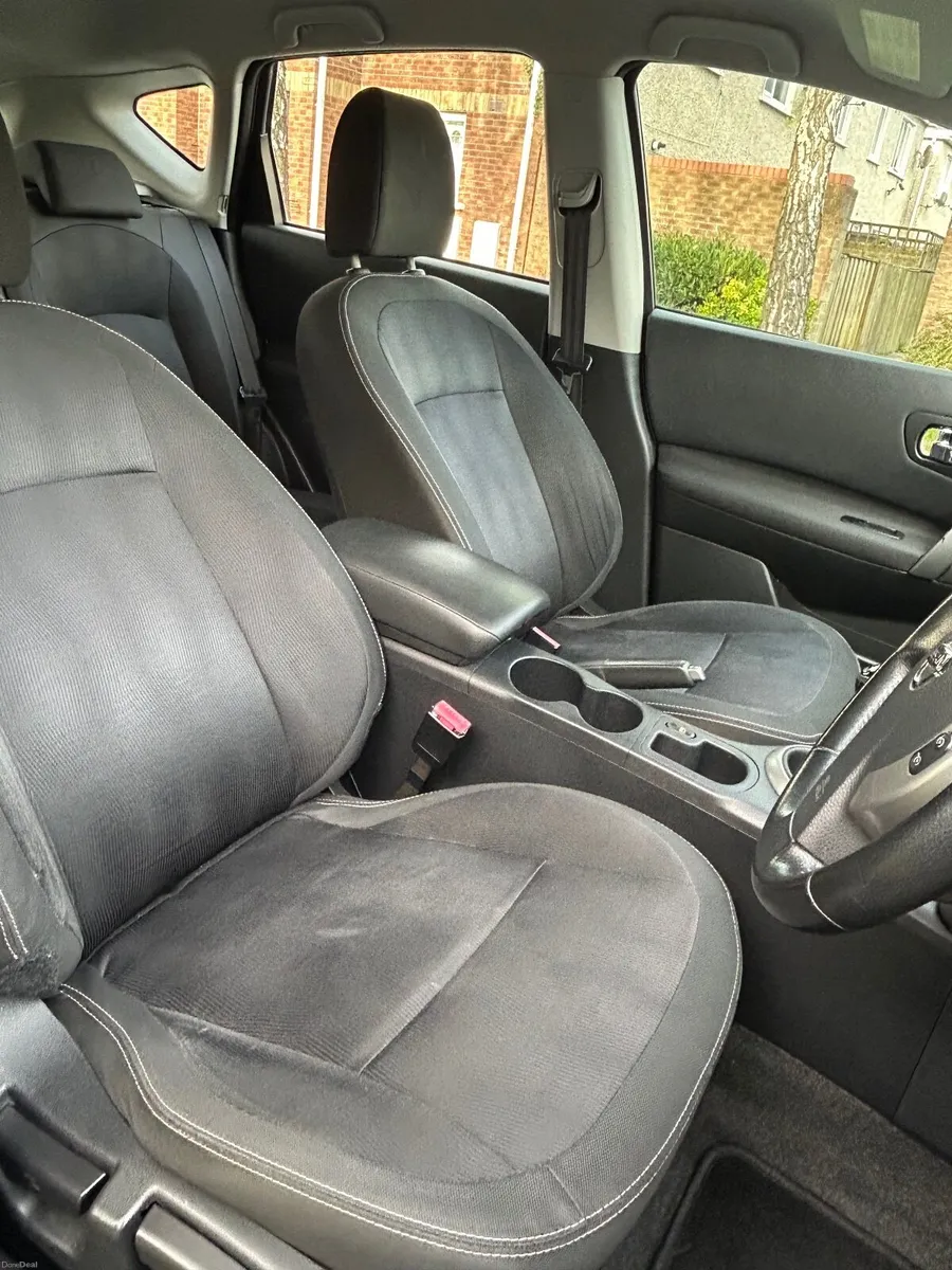 Nissan Qashqai 2010 - Image 3