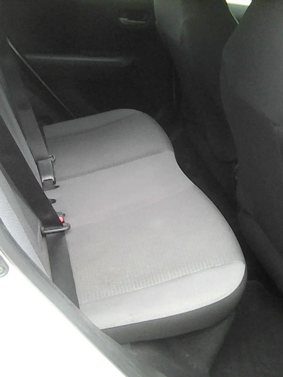 Toyota Aygo X-Play, 1,0L  5DR, 2021 , As New, - Image 6