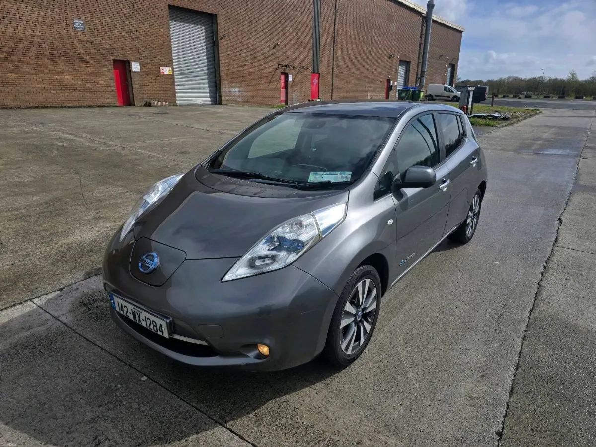 2014 Nissan Leaf tekna - Image 4