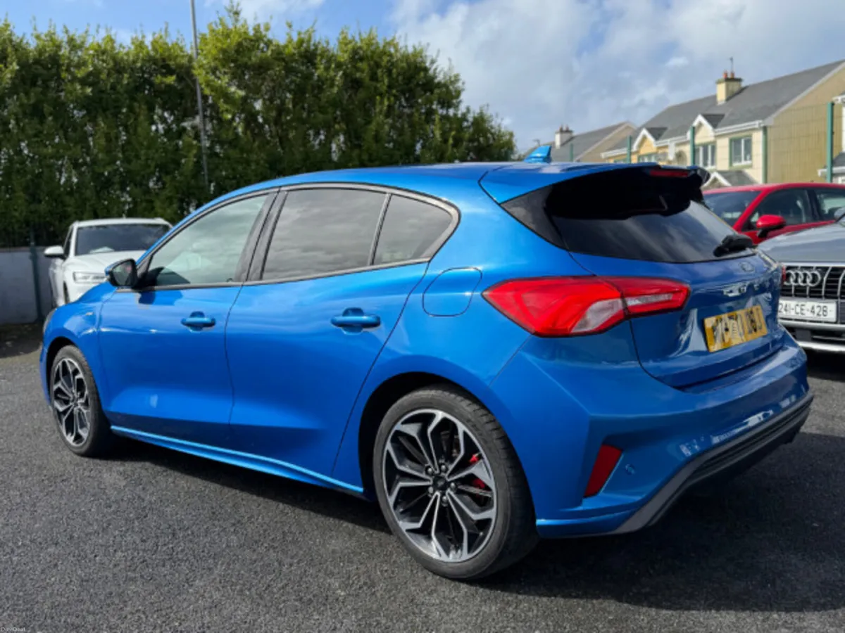 Ford Focus ST-LINE X TDCI - Image 3
