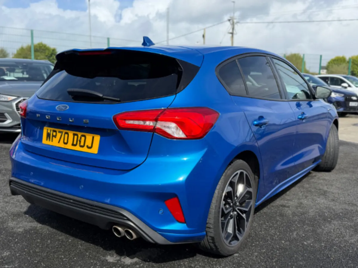 Ford Focus ST-LINE X TDCI - Image 2
