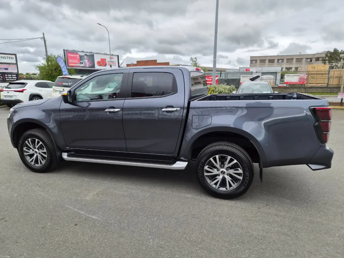 (5yr 100k kms warranty) 1.9 Turbo Diesel Auto - Image 6