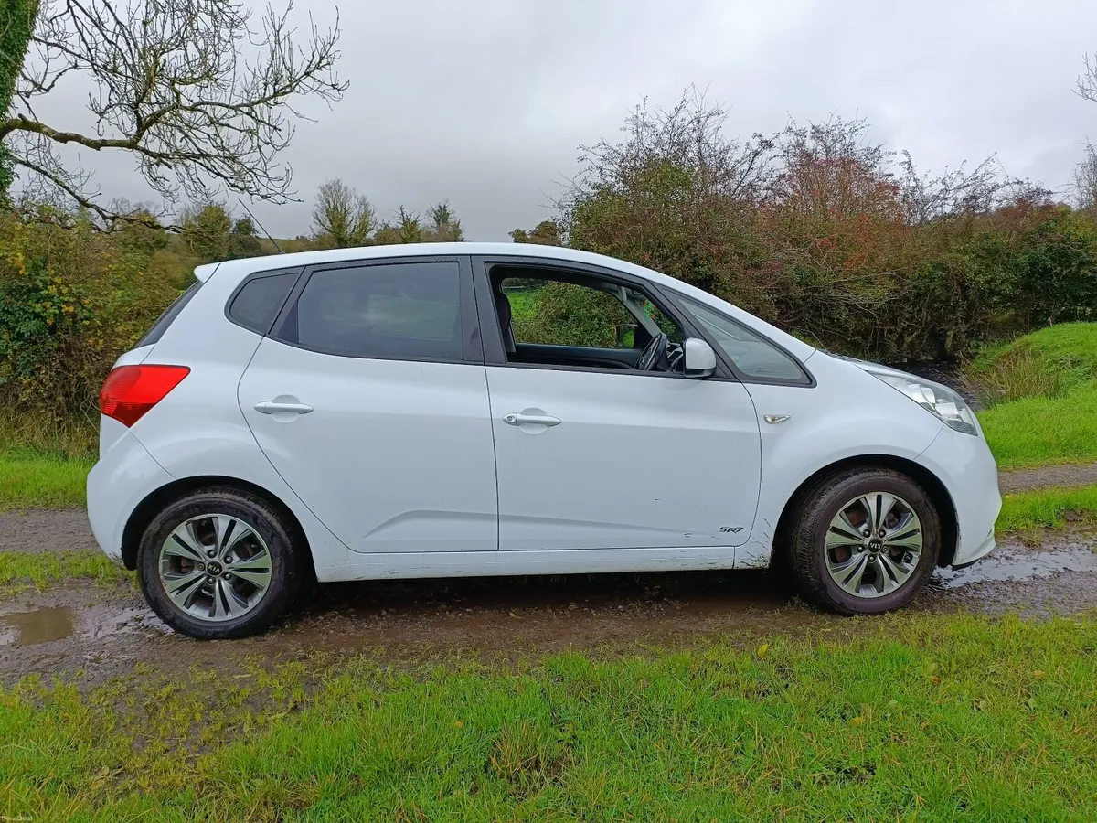 Kia Venga 2015 - Image 3