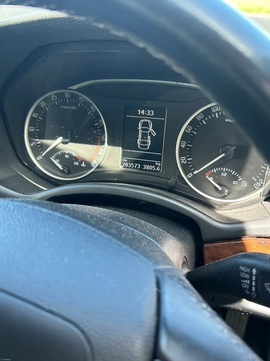 Skoda Octavia 2012 - Image 4