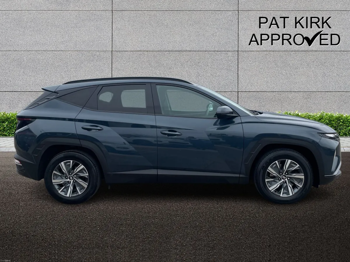 Hyundai Tucson TUCSON SE Connect - Image 3