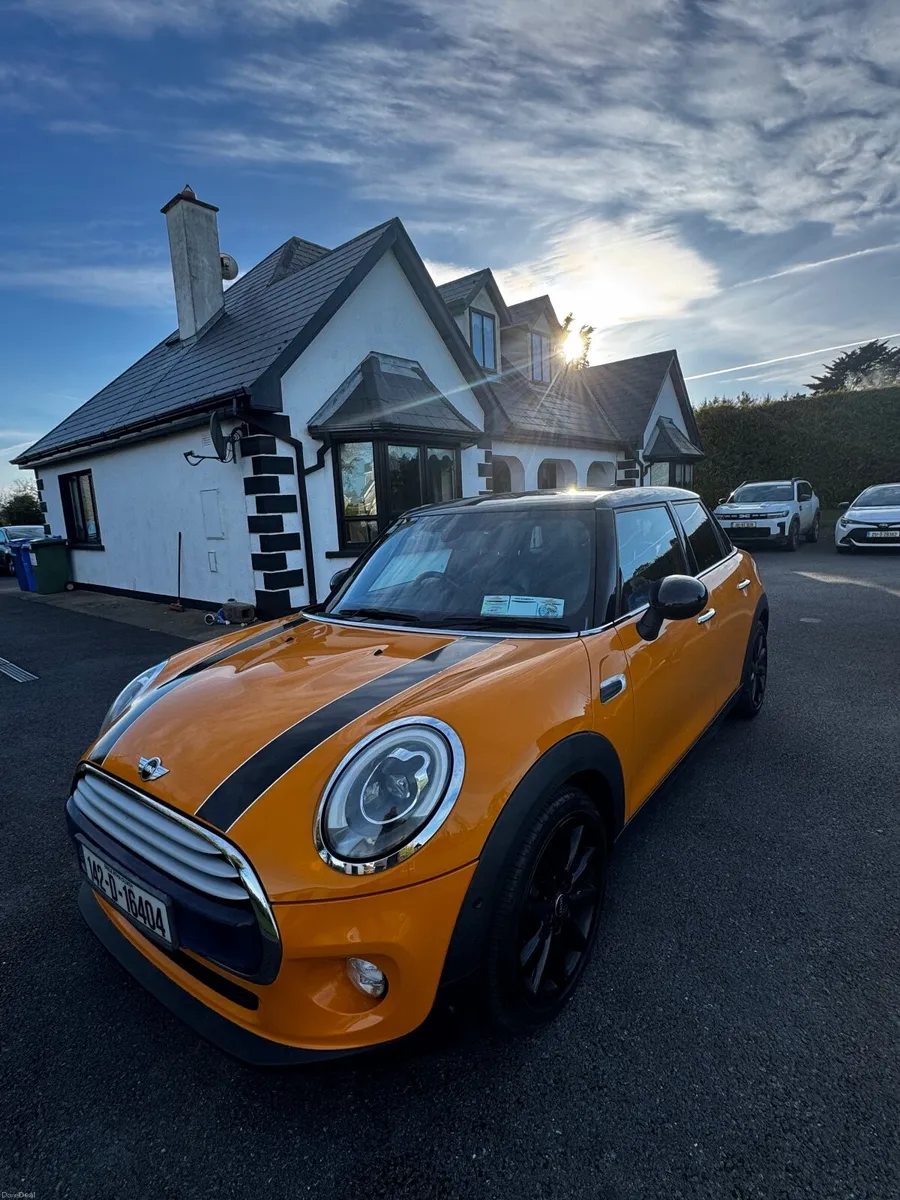 Mini Cooper D 2014 - Image 1