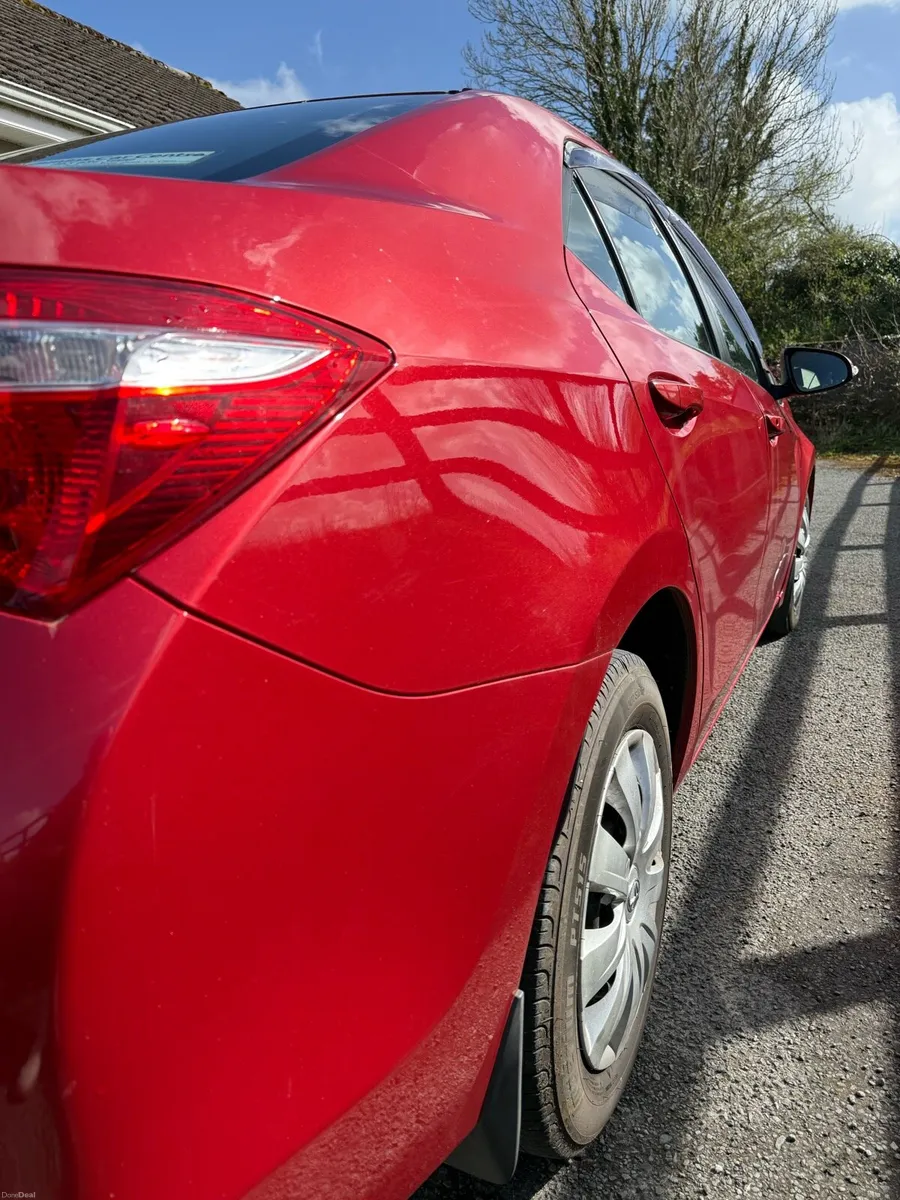 Toyota Corolla - Image 3