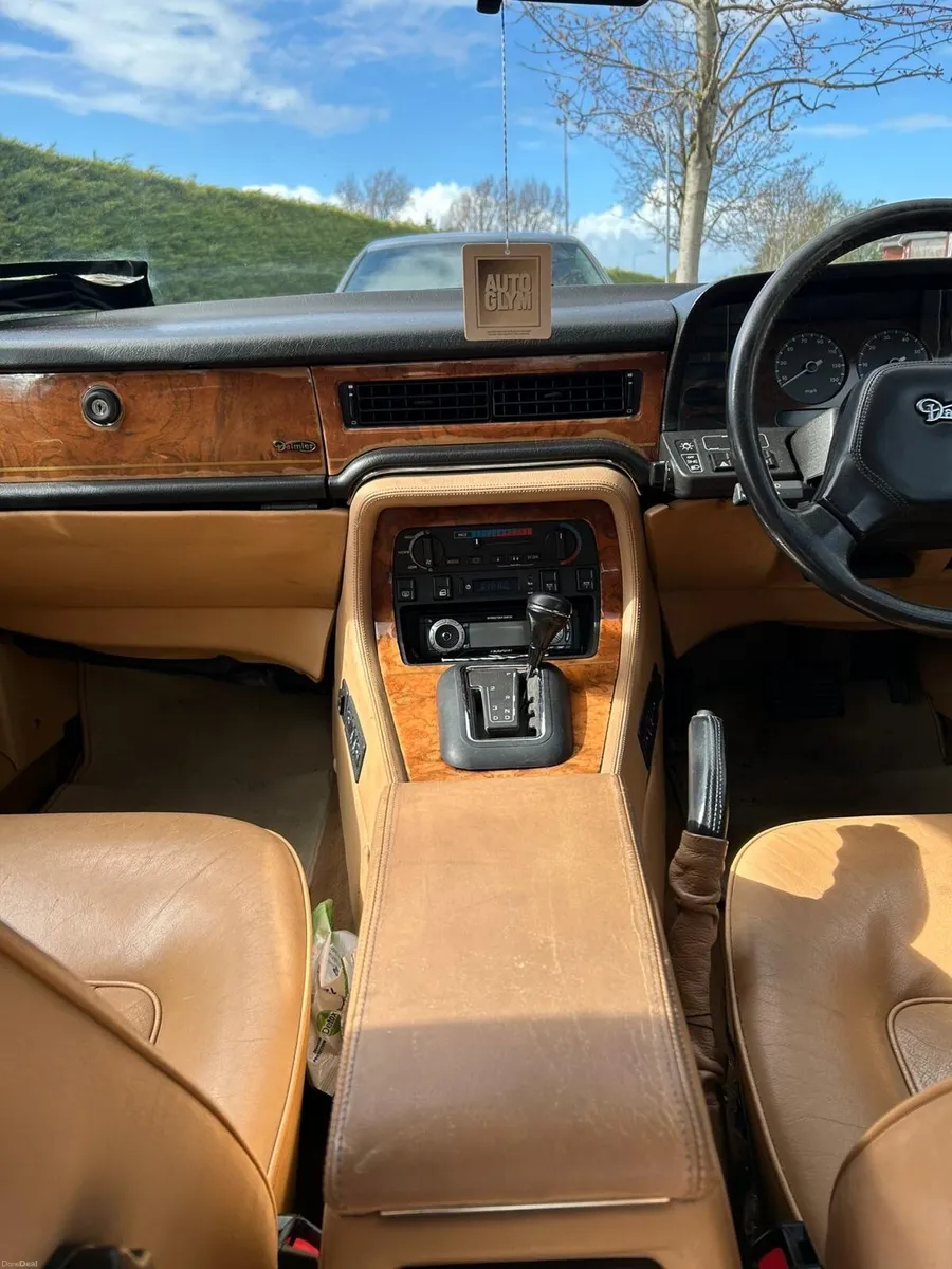 Daimler Other 1987 - Image 4