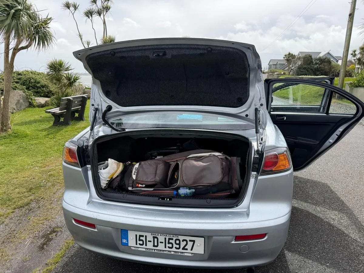 Mitsubishi Lancer 2015 - Image 4