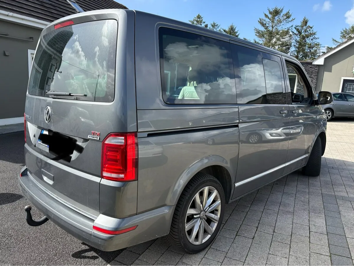 2016 Volkswagen caravelle - Image 2