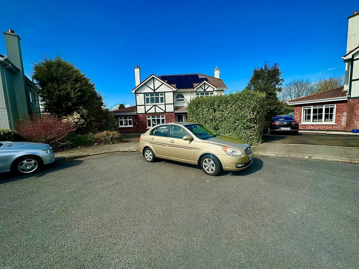Hyundai Accent 2008 - NCT 2027 €400 road tax - Image 1