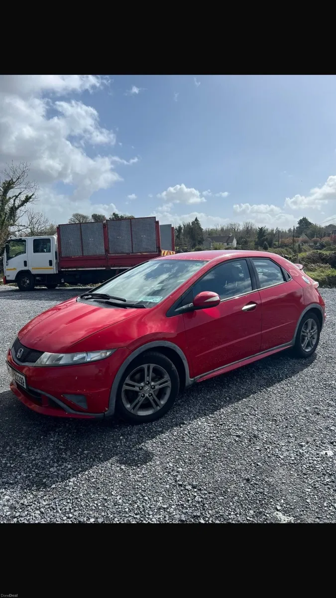 Honda civic - Image 4