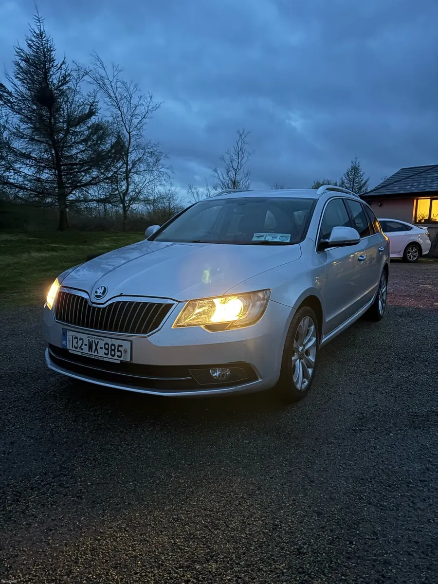 Skoda Superb Estate 2.0L 132 - Image 1
