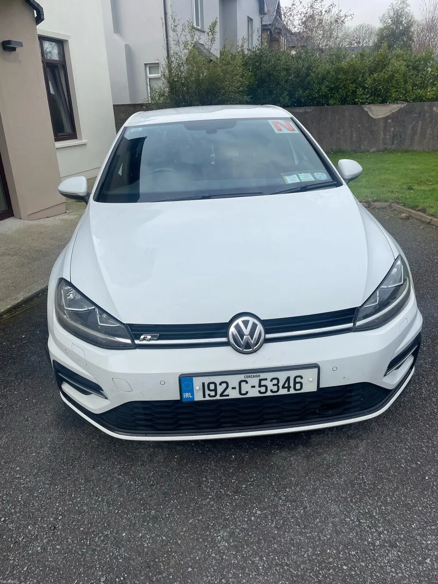 Volkswagen Golf R line 2.0TDI - Image 1