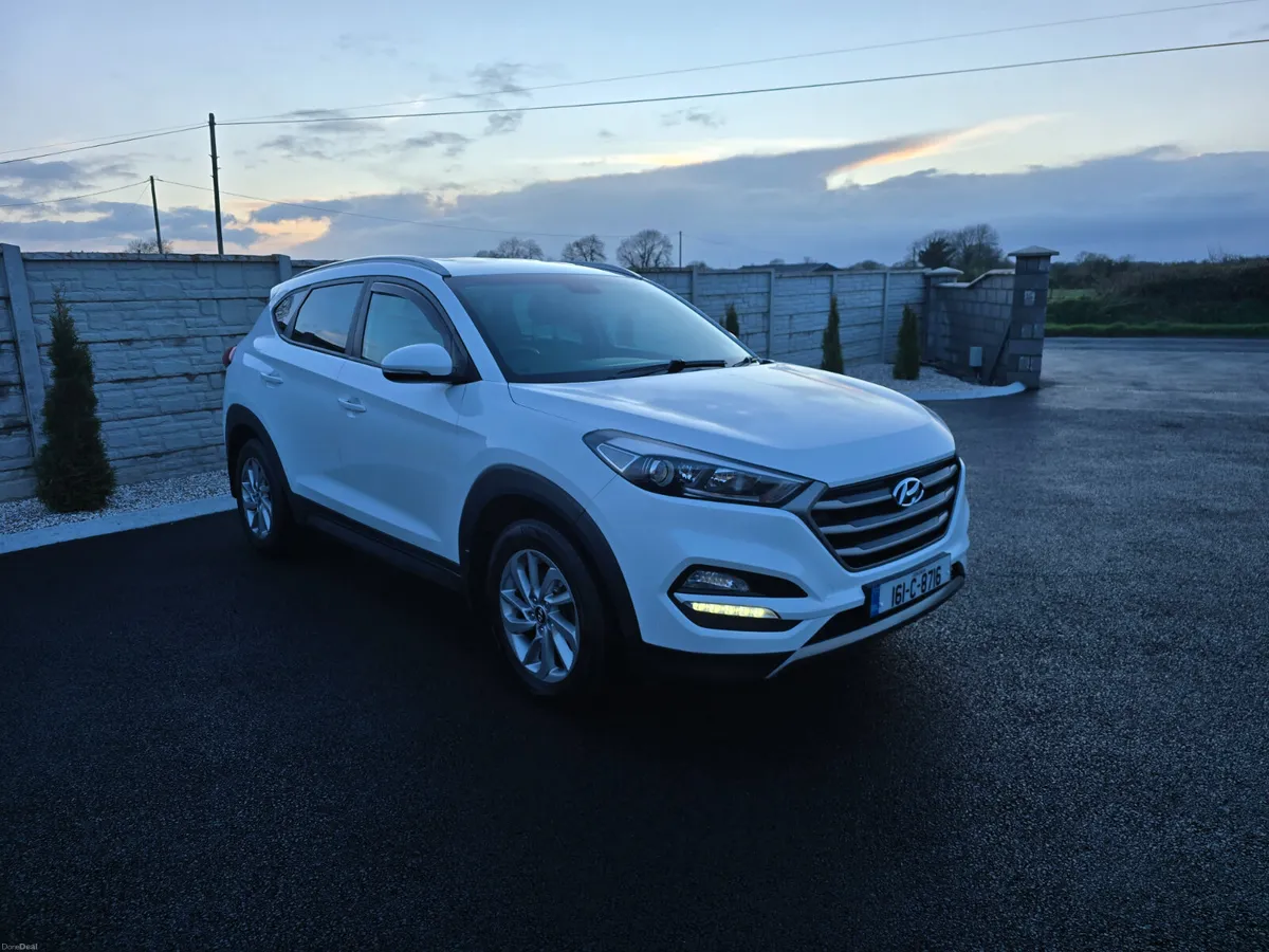 2016 Hyundai Tucson 1.7 Executive Leather - Image 3