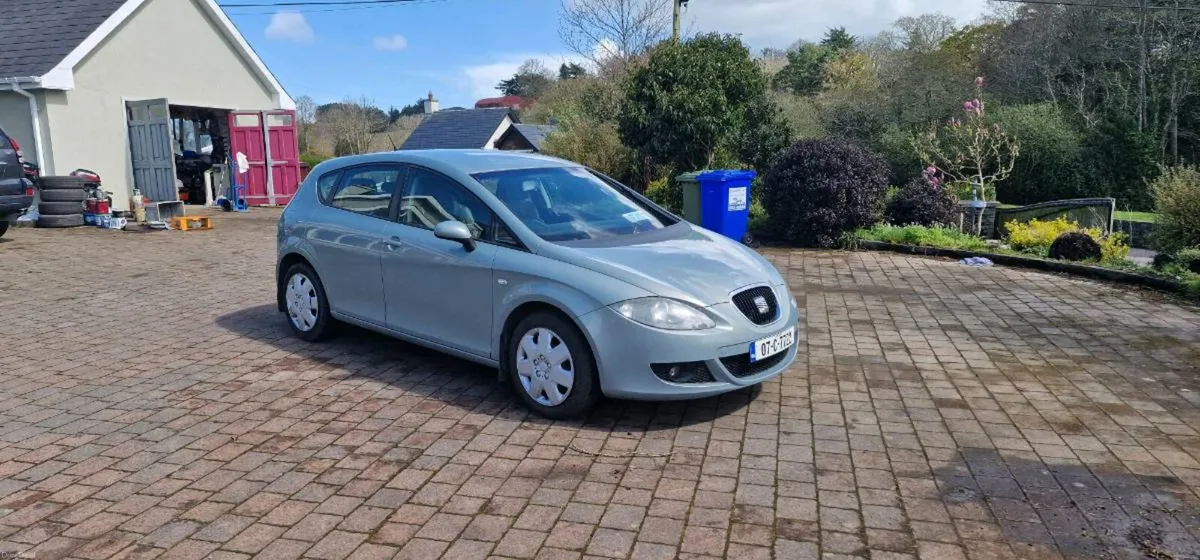 Seat Leon Mk2 LOW MILEAGE - Image 1