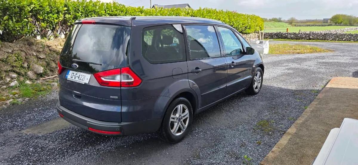 Ford Galaxy - Image 2