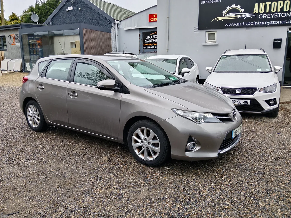 Toyota Auris 1.3 Manual - Image 2