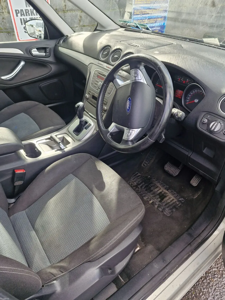 Ford Galaxy 2010 automatic - Image 2