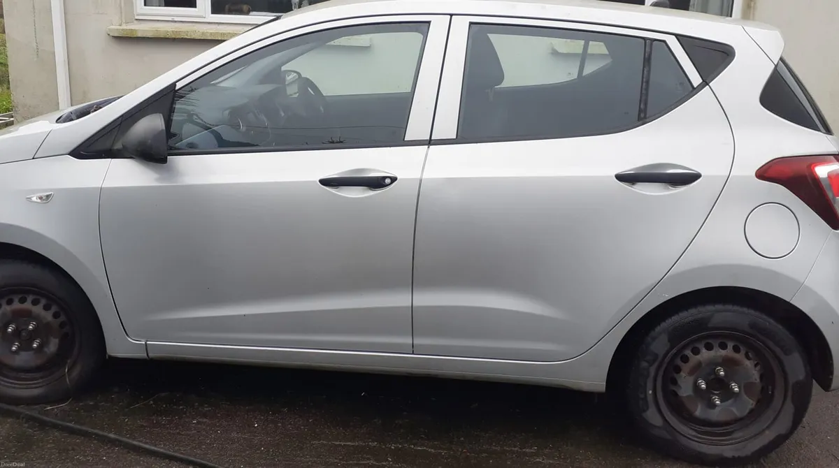 Hyundai i10 - Image 4