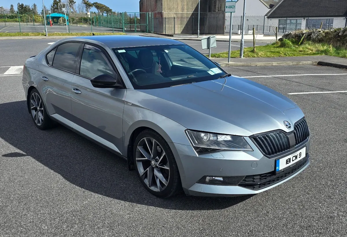 Skoda Superb Sportline 2.0TDI 150BHP - Image 3