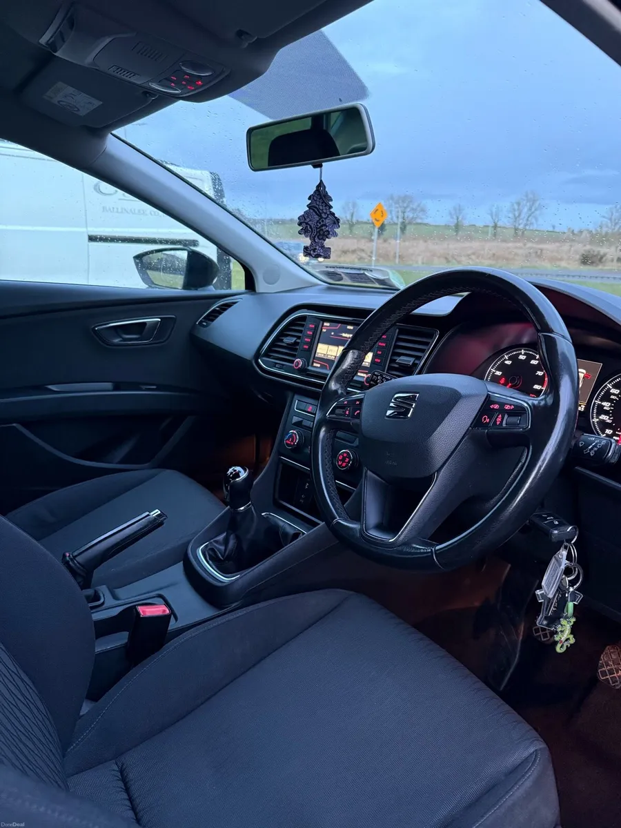 Seat Leon - Image 3